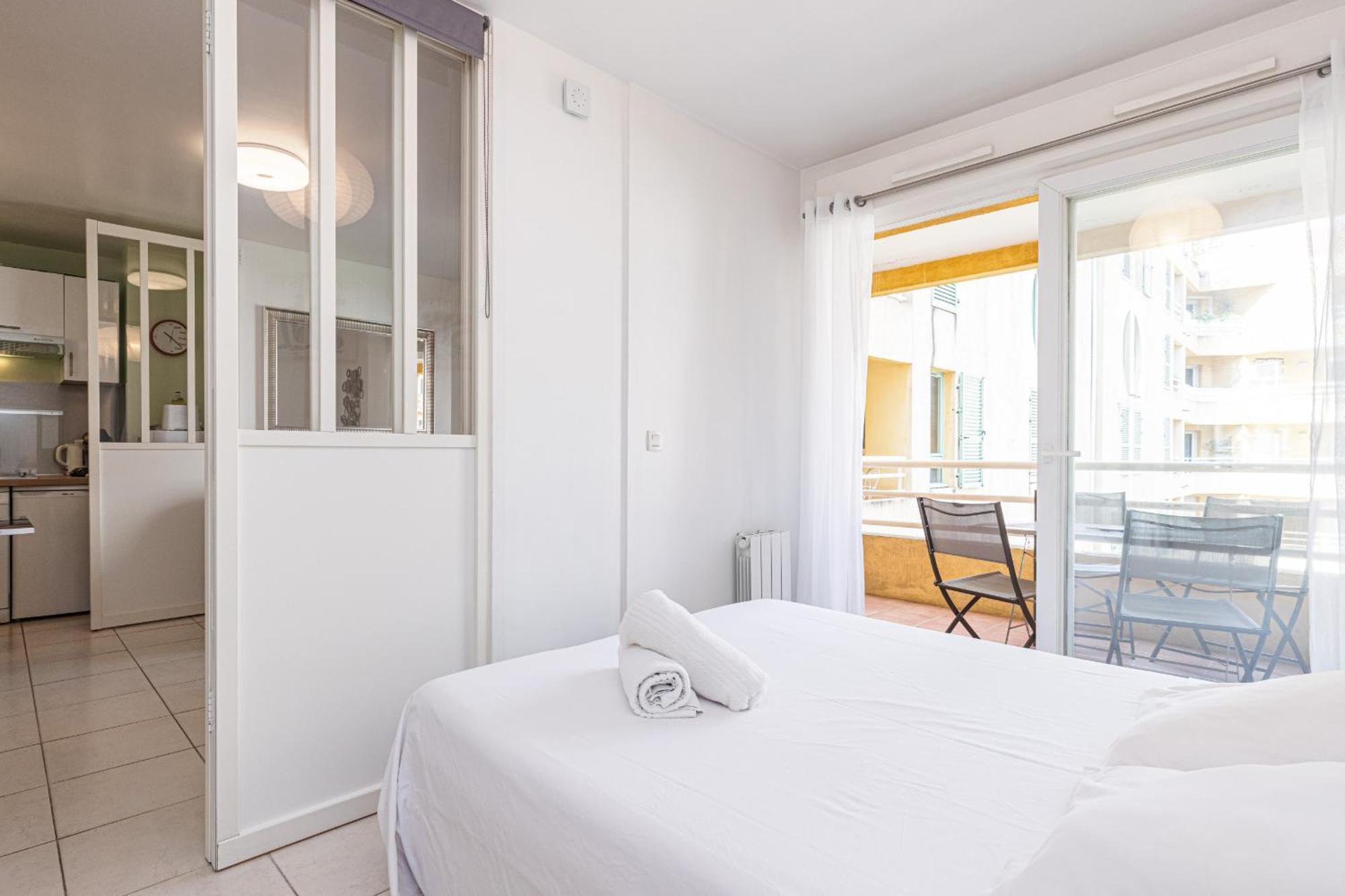 Quiet 1 bdr Port! close Place du Pin Garibaldi Nisa Exterior foto
