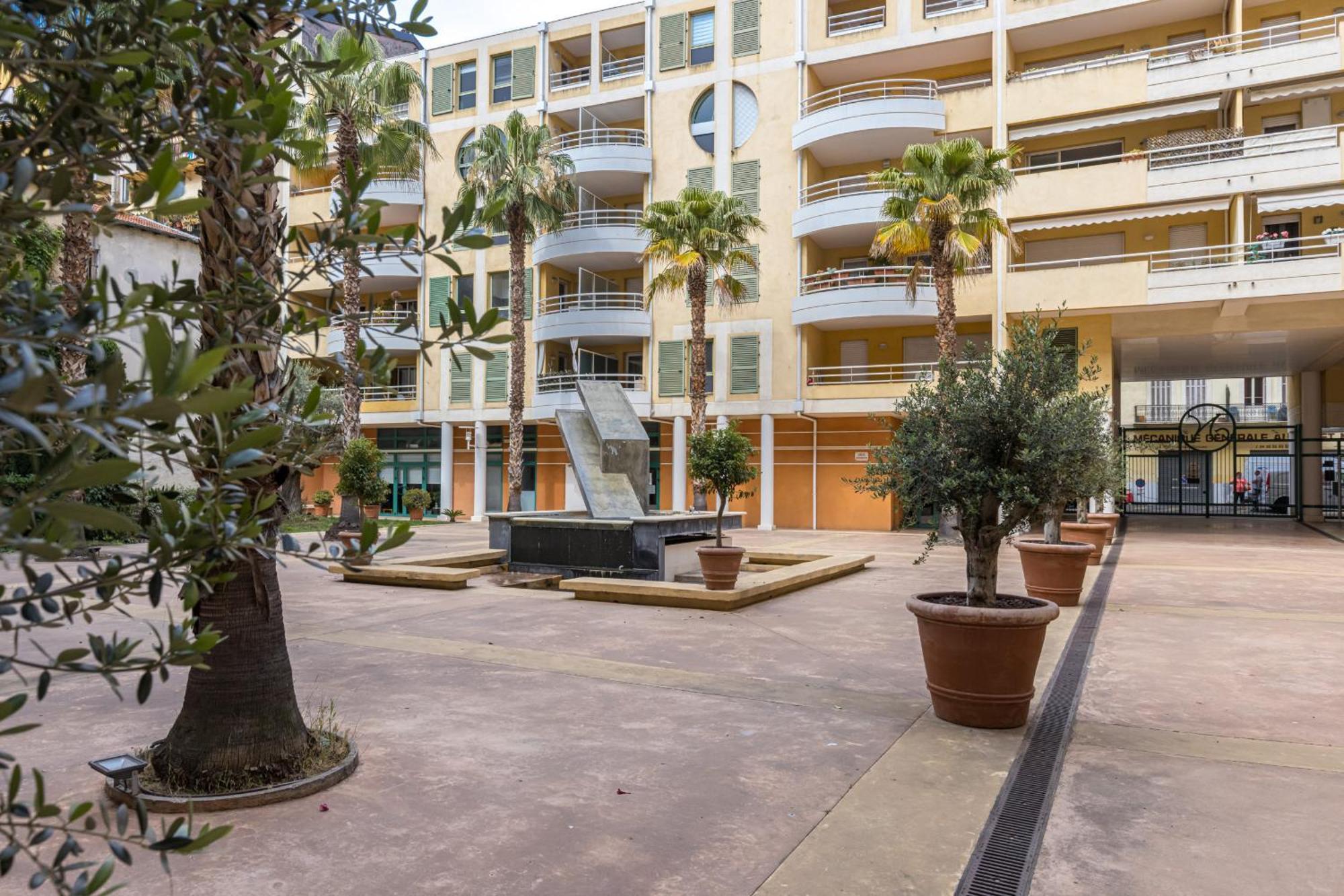 Quiet 1 bdr Port! close Place du Pin Garibaldi Nisa Exterior foto